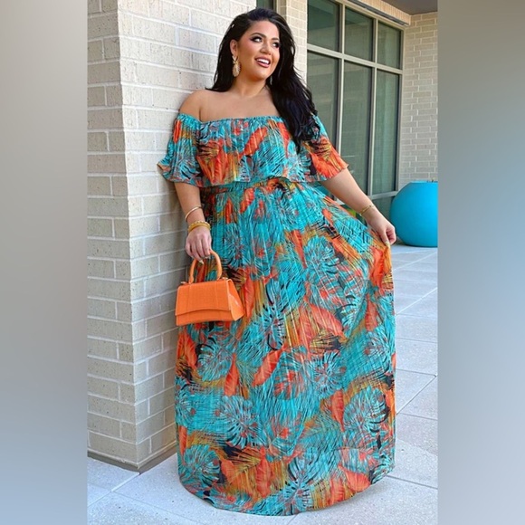 Fashion Nova Dresses & Skirts - Fashion Nova Vibrant Colors Maxi Dress